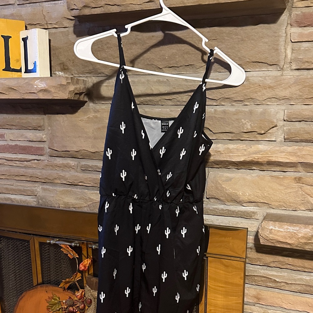 SHEIN Black and White Cactus Print Jumpsuit